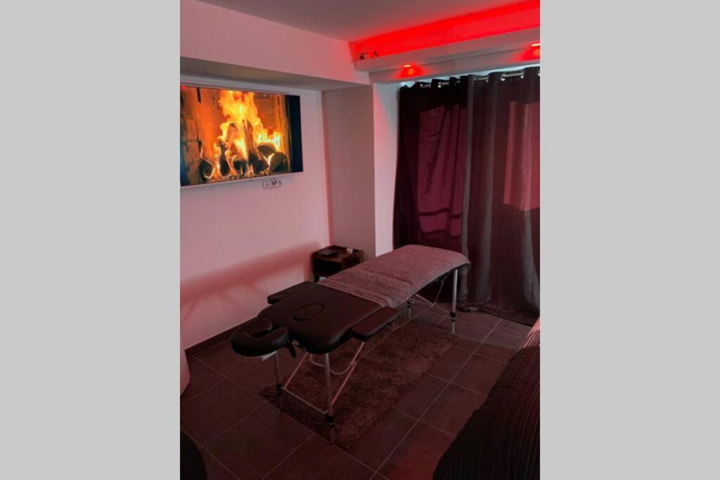 Le Spamoureux Bien-etre A Deux Apartment Boussy-Saint-Antoine